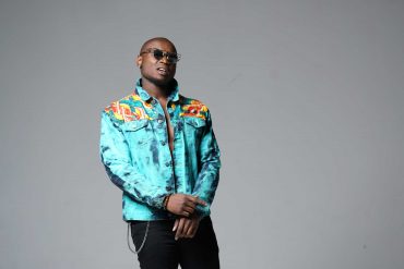 goldkay like that captain hook