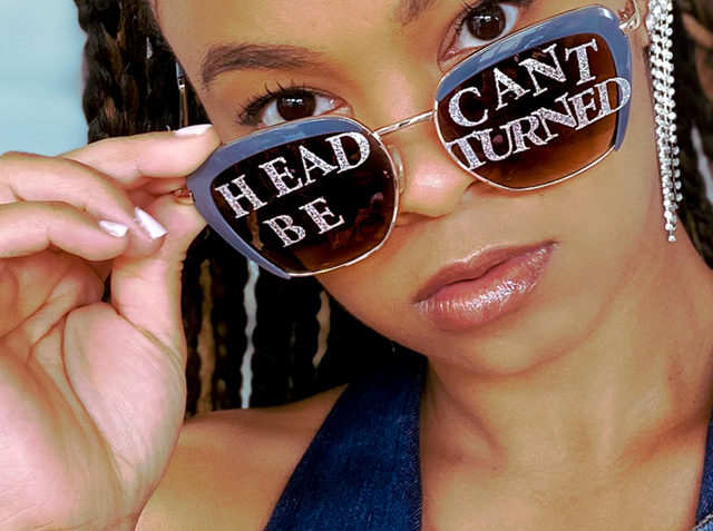 yoji heads can't be turned