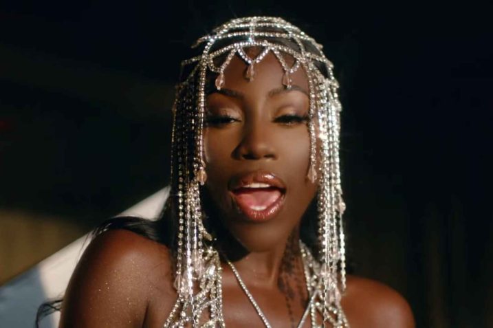 Bree Runway - ATM ft. Missy Elliott 2-35 screenshot