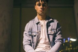 Kane Comfort Vine Full Of Scars