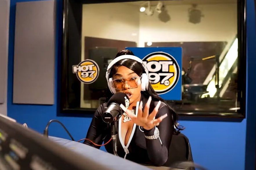 stefflon-don fubk flex