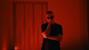 Bg5ive - _Use Me