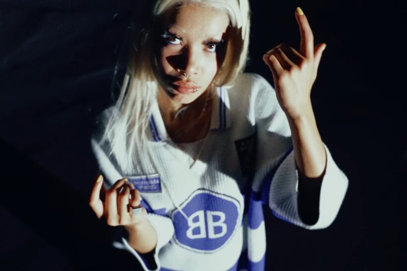 Molly Santana windows up