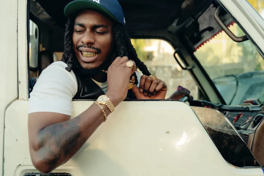Knucks Returns With Reflective New Single “Cut Knuckles”