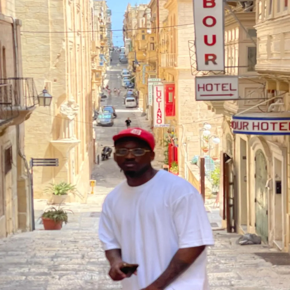 Fonzie & Twenty Nirvana Spa