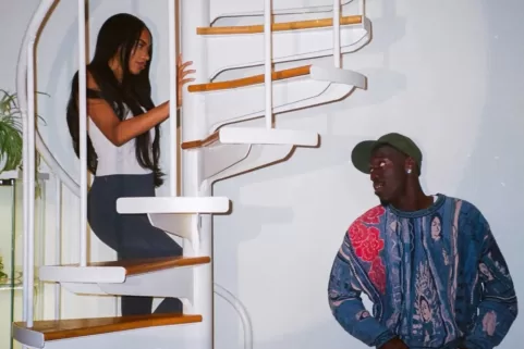 Foggieraw - Boyfriend In Yo Brain (Notice Me)